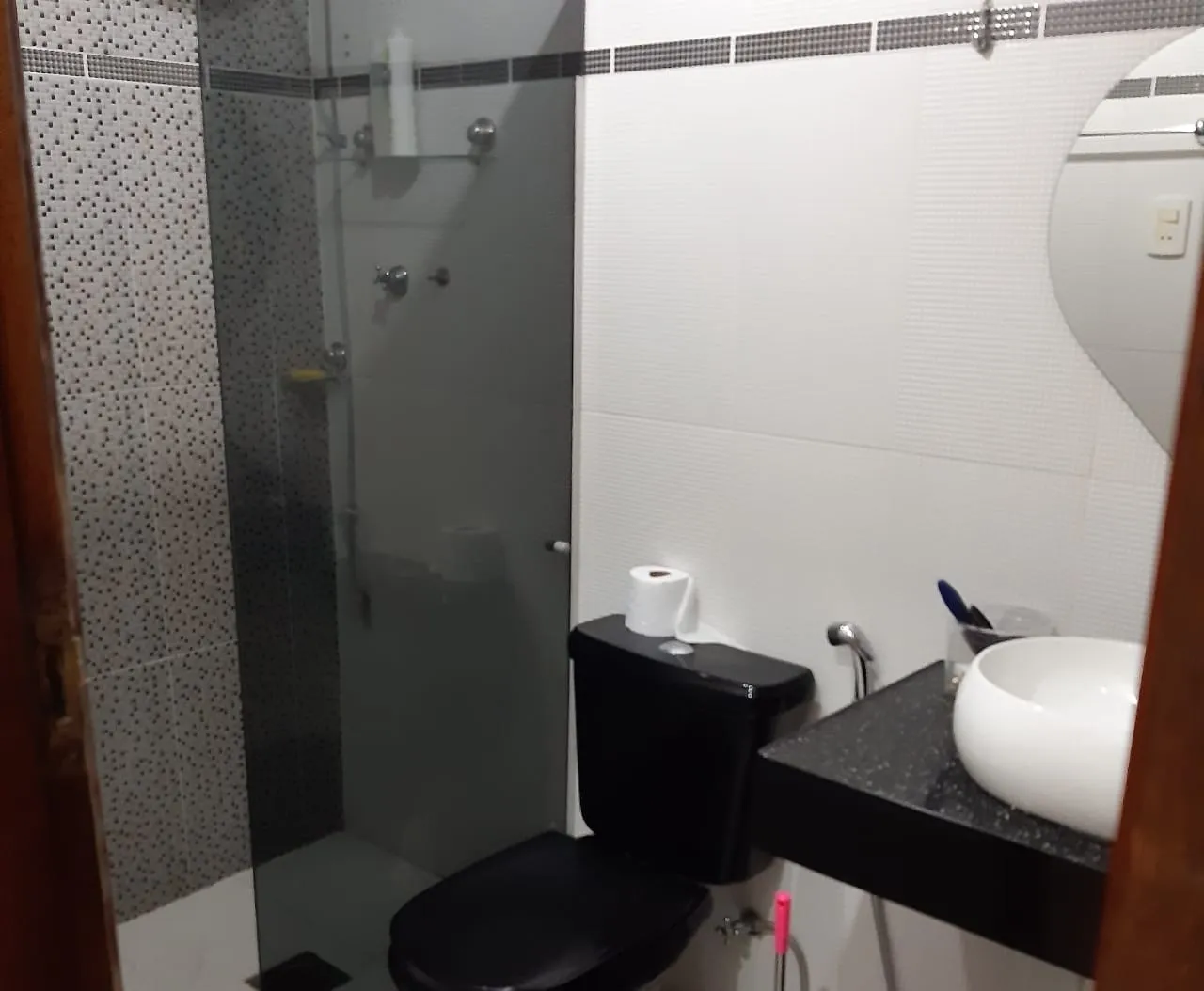 Imagem Casa à venda 3 Quartos, 1 Suite, 2 Vagas, 250M², Loteamento Residencial Andrade, Pindamonhangaba - SP