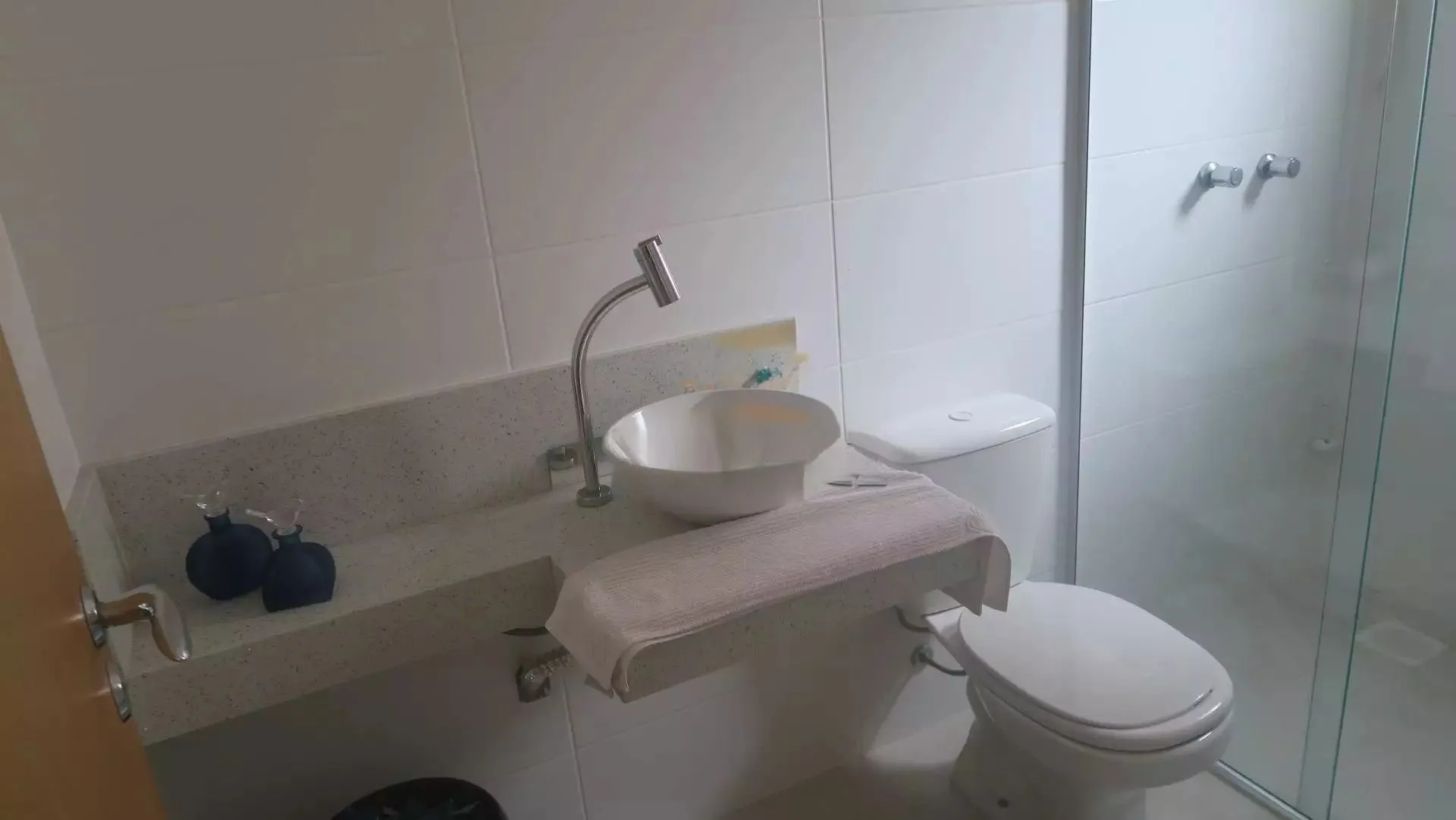 Imagem Apartamento com 3 dormitórios, suíte e churrasqueira.