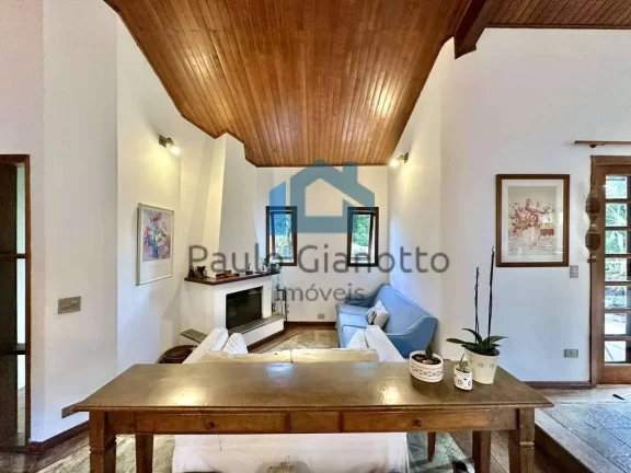 Imagem Linda casa à venda em condomínio na Graja Viana