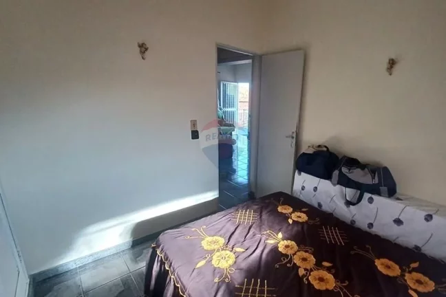 Imagem Casa dois dormitórios perto da praia.