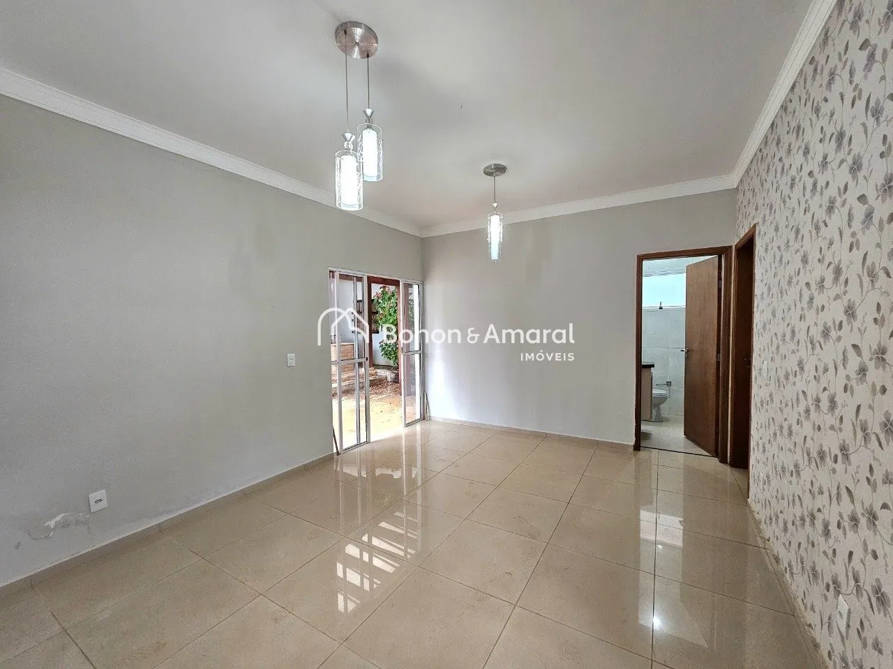 Imagem Sobrado pra venda de 3 dormitórios 1 suíte, condomínio Alto da Boa Vista, em Paulínia.