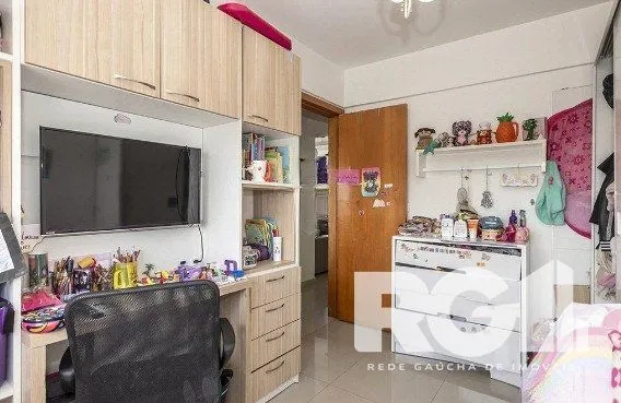 Imagem Apartamento 3 Dormitórios com Suíte, Lareira e 2 Vagas