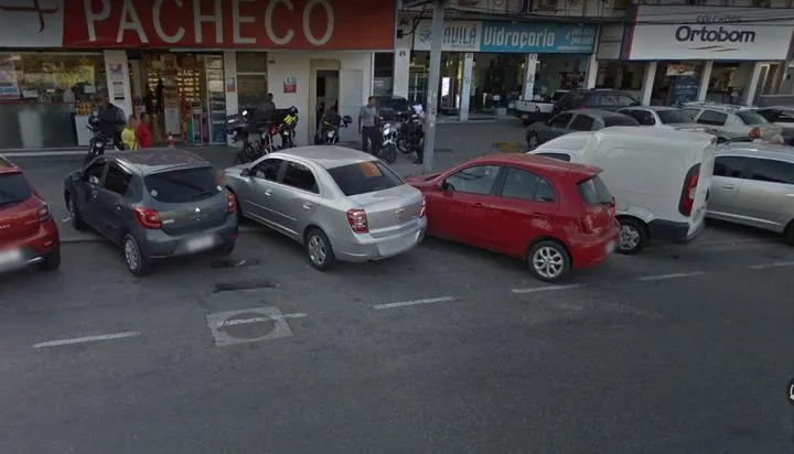 Imagem Casa com 5 Quartos à Venda, 300 m² em Taquara - Rio De Janeiro
