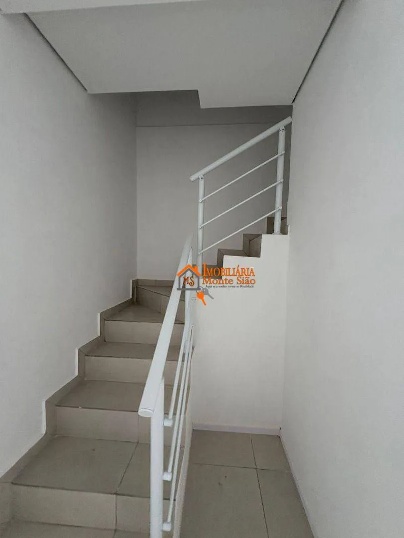 Imagem Sobrado com 3 dormitórios à venda, 110 m² por R$ 530.000,00 - Jardim São João - Guarulhos/SP