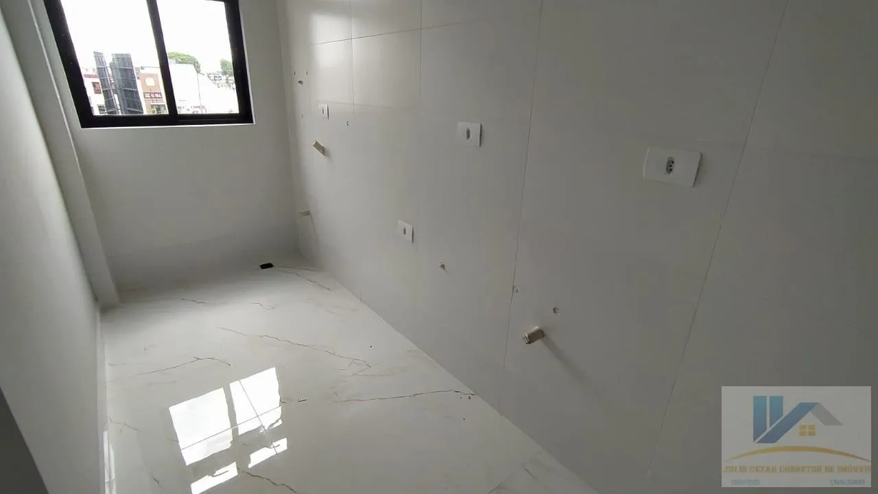 Imagem Apartamento para Venda em São José dos Pinhais, São Cristóvão, 3 dormitórios, 1 banheiro, 1 vaga
