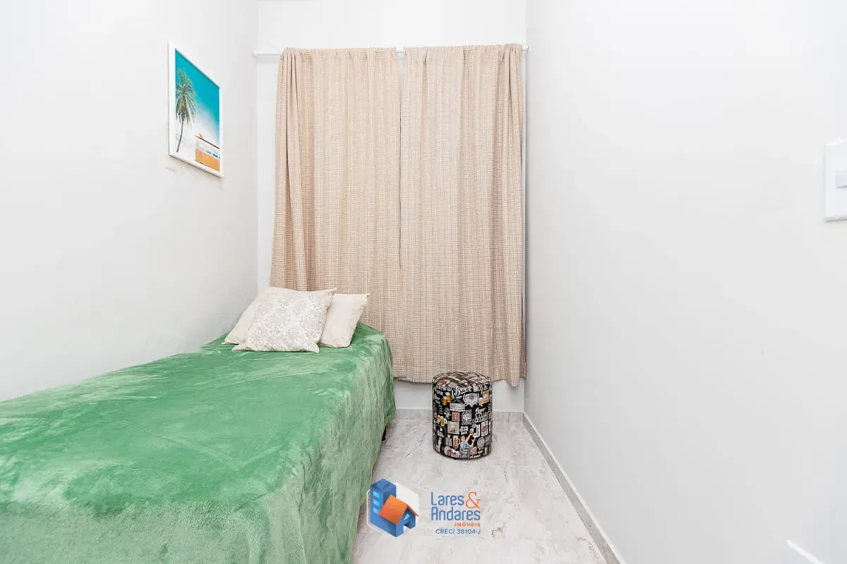 Imagem Sobrado para venda em Jardim Caravelas com 5 quartos, sendo 1 suíte, 200m²