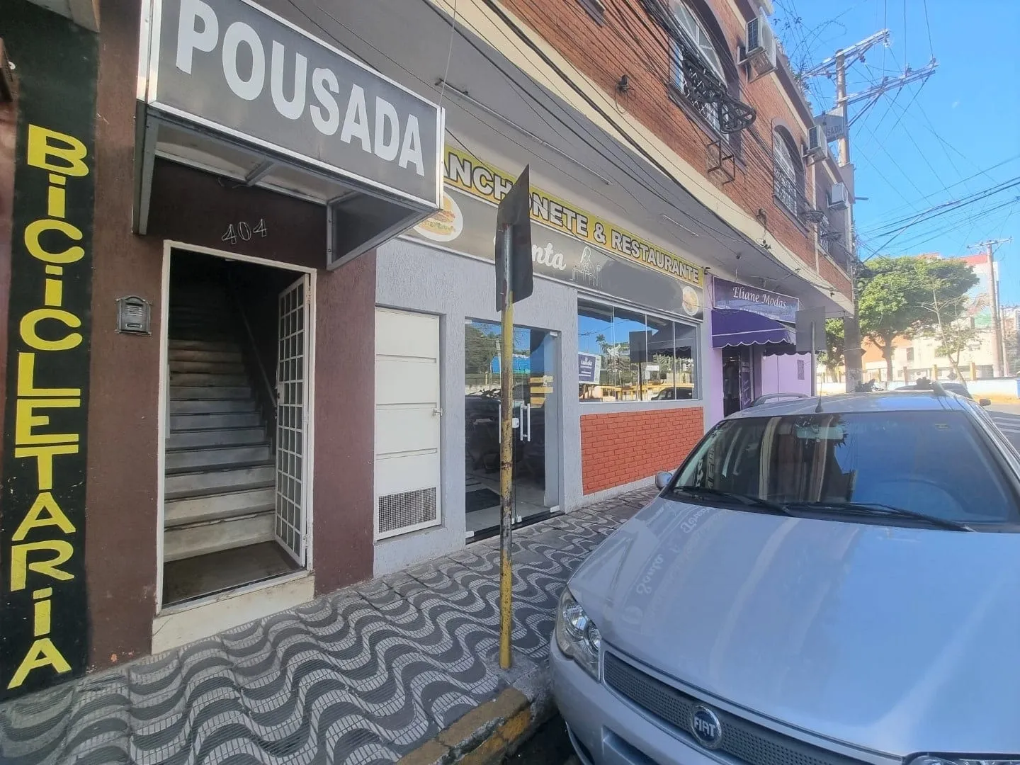 Foto do imóvel Excelentes Oportunidades Comerciais a Apenas 200m da Basílica!