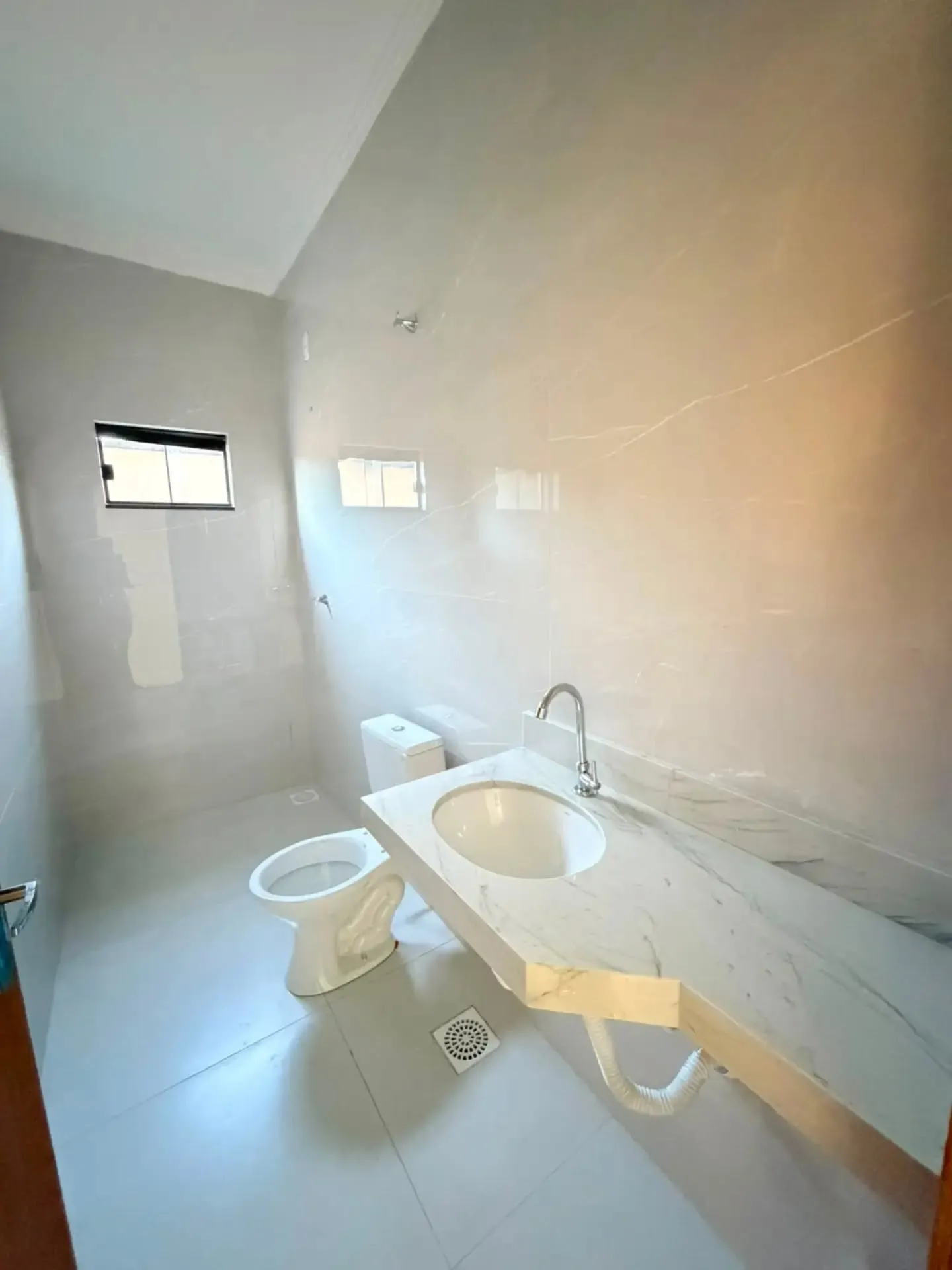 Imagem Casa 3/4 Sendo 1 Suite No Conde Dos Arcos