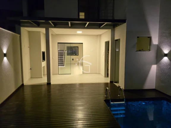 Imagem Venha conhecer esta incrível casa residencial à venda no América, em Joinville.