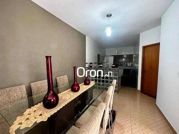Imagem Sobrado à venda, 300 m² por R$ 690.000,00 - Residencial São Leopoldo - Goiânia/GO