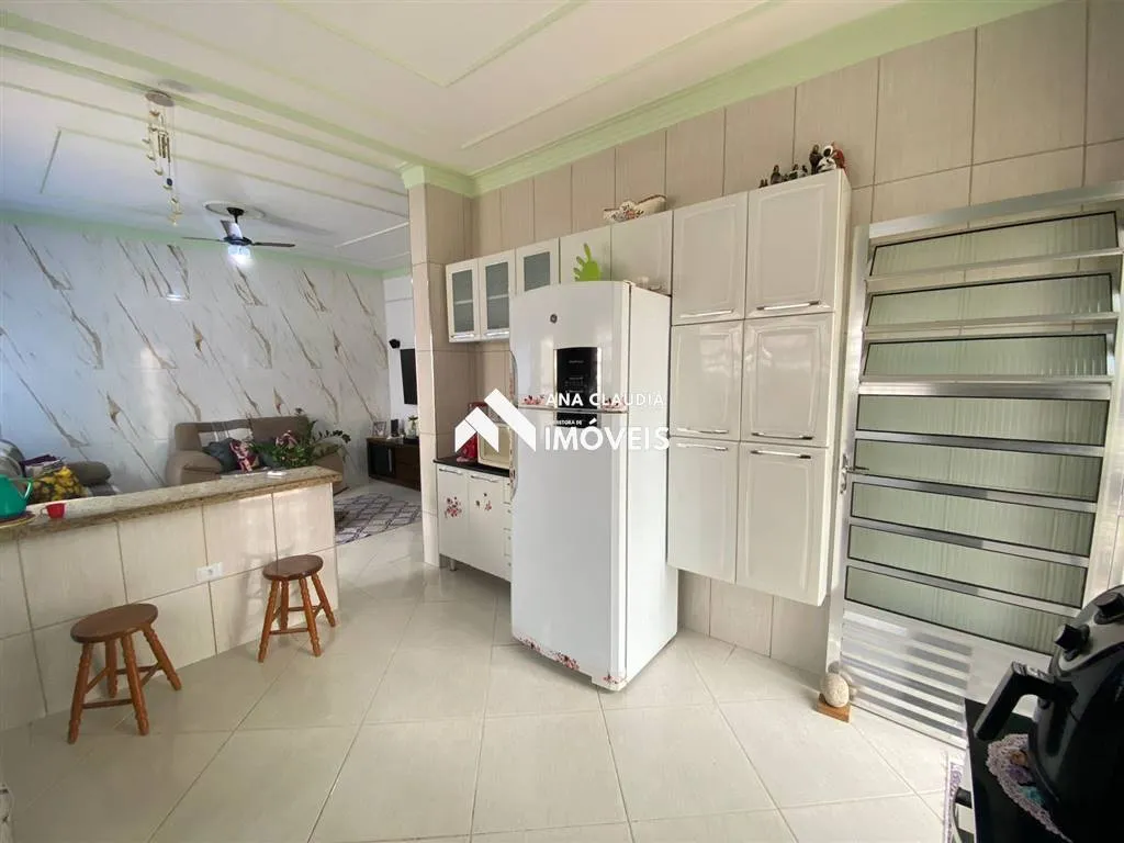 Imagem Casa a venda na praia de Mongagua