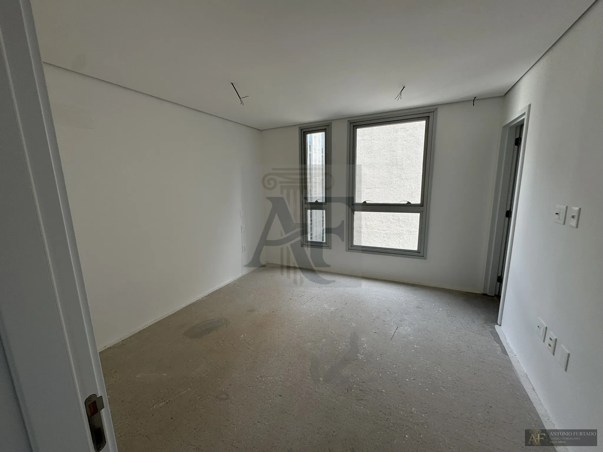 Imagem Apartamento à venda em Itaim Bibi, São Paulo