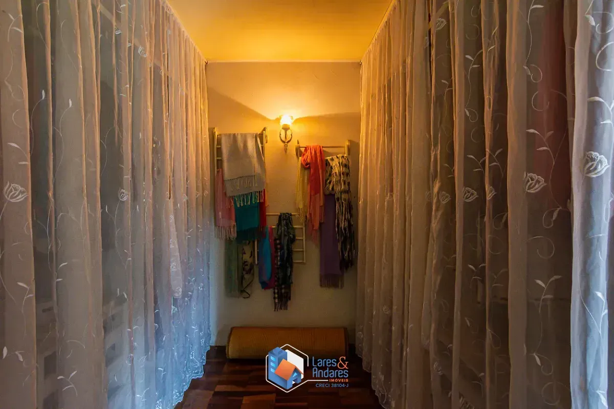 Imagem Casa para venda em Jardim Leonor com 4 quartos, 277m²