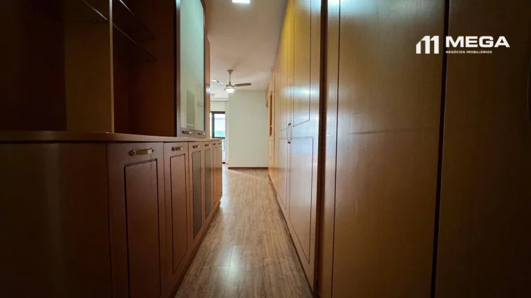 Imagem Apartamento com 4 dormitórios à venda, 250 m² por R$ 2.200.000,00 - Praia da Costa - Vila Velha/ES