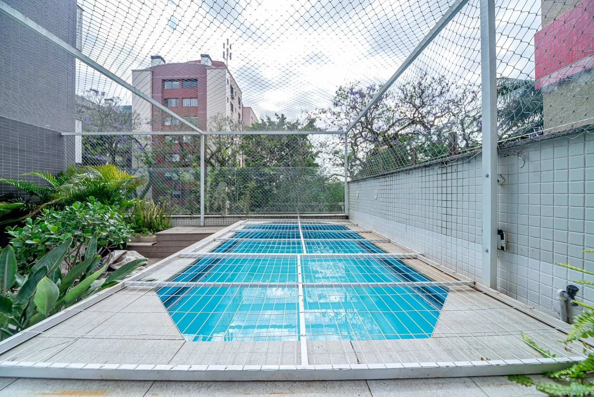 Imagem Apartamento Garden com 136m² e 3 dormitórios, 1 suíte, 2 vagas