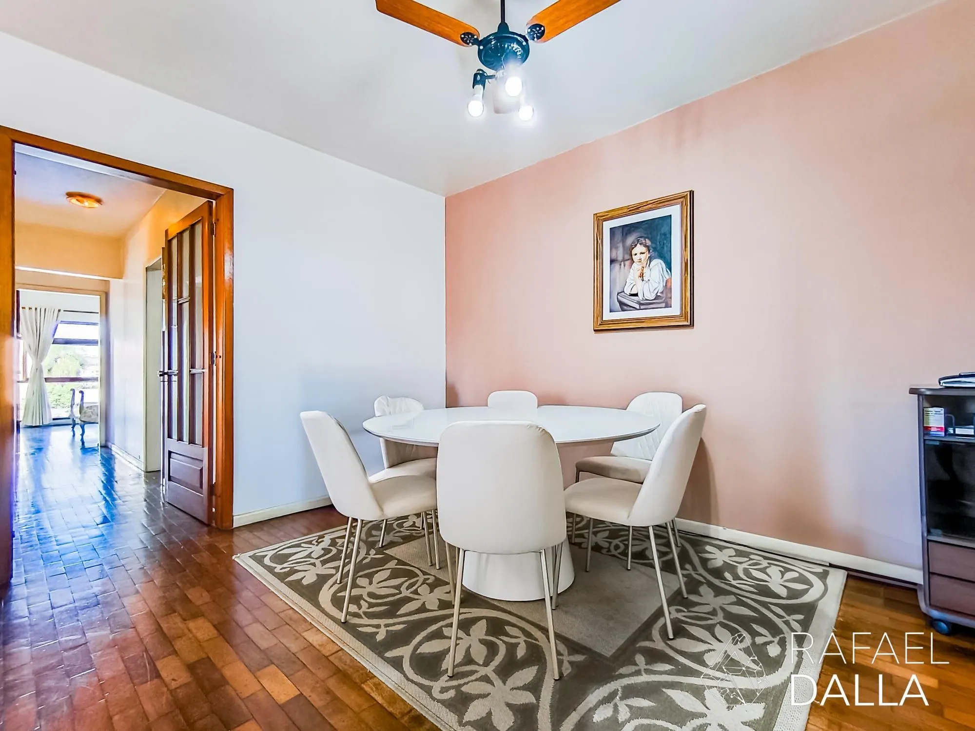 Imagem Apartamento de 3 dormitórios com suíte, vaga e portaria 24h na Protásio Alves