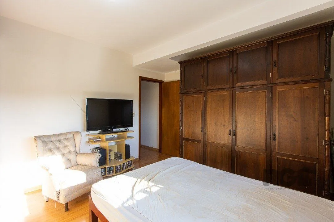 Imagem Cobertura para venda, 167m², 3 dormitórios, Nonoai