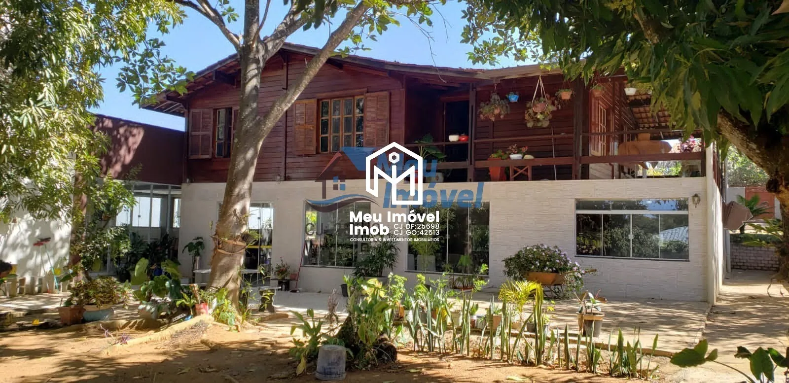 Imagem Casa 4 Quartos 1 Suíte 8 Vagas 350m² Jardim Botânico