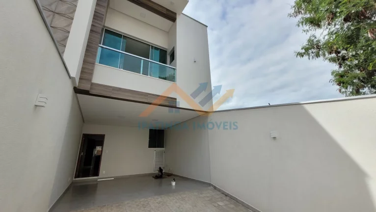 Imagem Casa geminada no bairro Fontes em Ipatinga