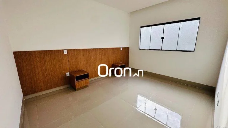 Imagem Casa com 3 dormitórios à venda, 180 m² por R$ 1.350.000,00 - Jardim Veneza - Senador Canedo/GO