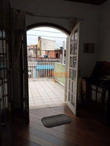 Imagem Sobrado para compra no Jardim Moreira com 3 dormitórios à venda, 144 m² por R$ 600.000 - Jardim Moreira - Guarulhos/SP