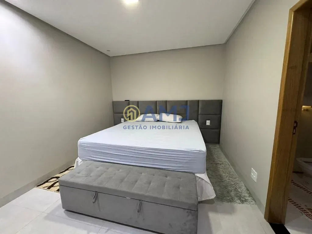 Imagem Excelente Casa a Venda na Vila Isaura!