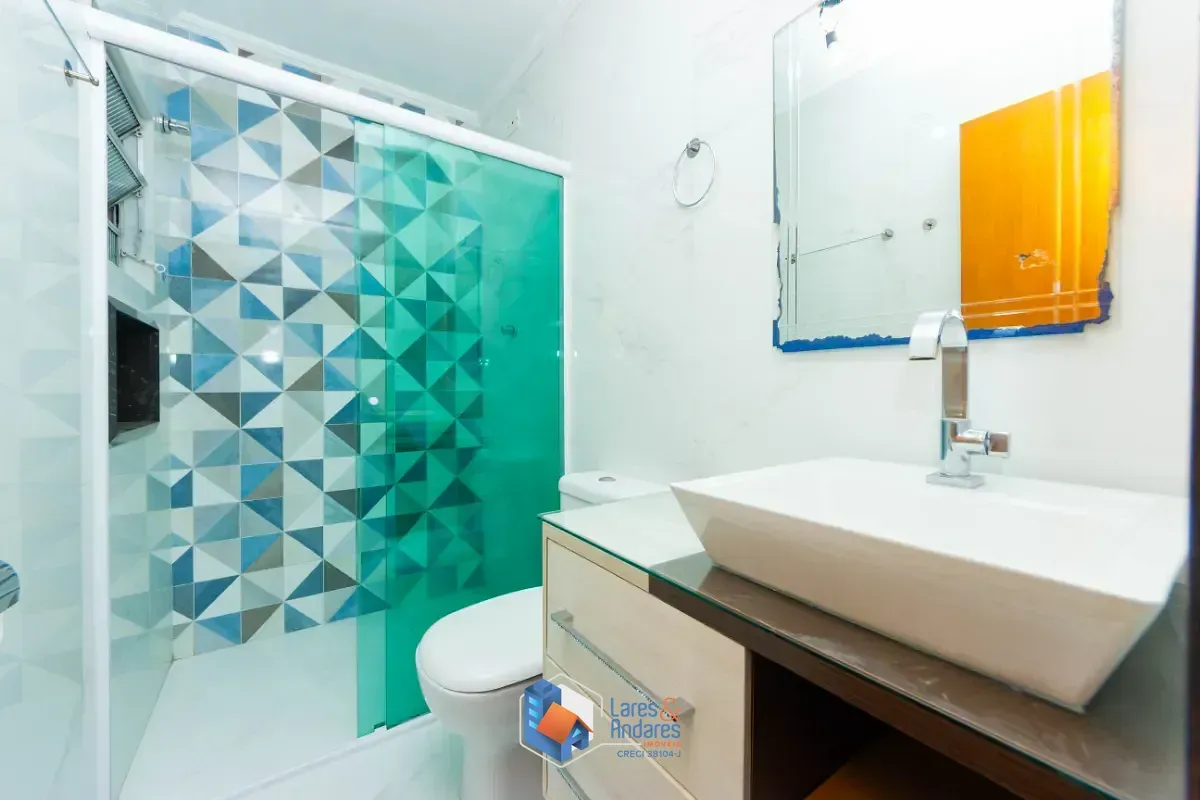 Imagem Sobrado para venda em Vila Fachini com 3 quartos, sendo 1 suíte, 102m²