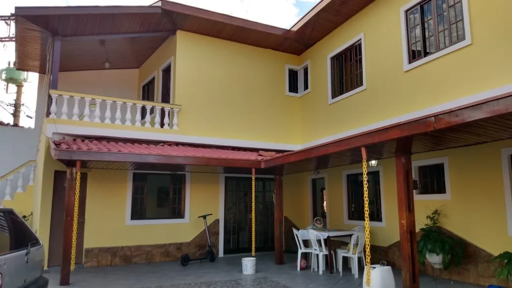 Foto do imóvel Casa à venda 4 Quartos, 1 Suite, 3 Vagas, 300M², Vila São José, Taubaté - SP