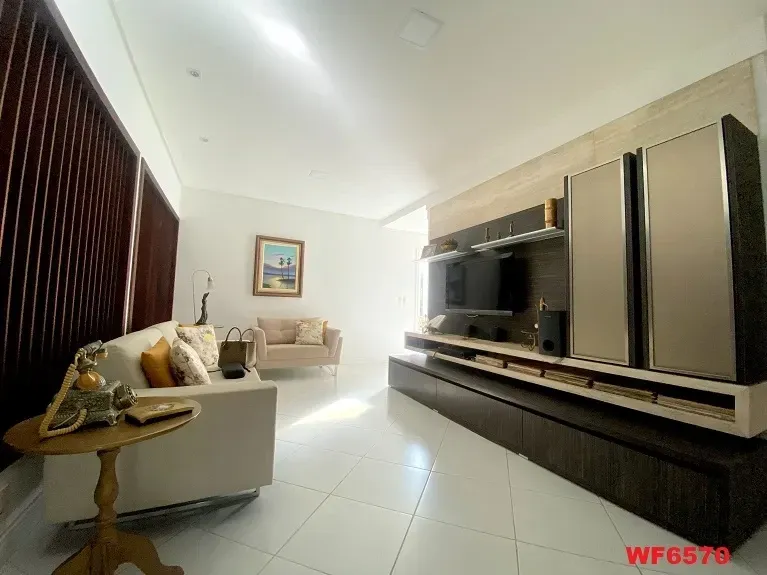 Imagem Casa de Condomínio com 4 Quartos à Venda, 228 m² em Pires Façanha - Eusébio