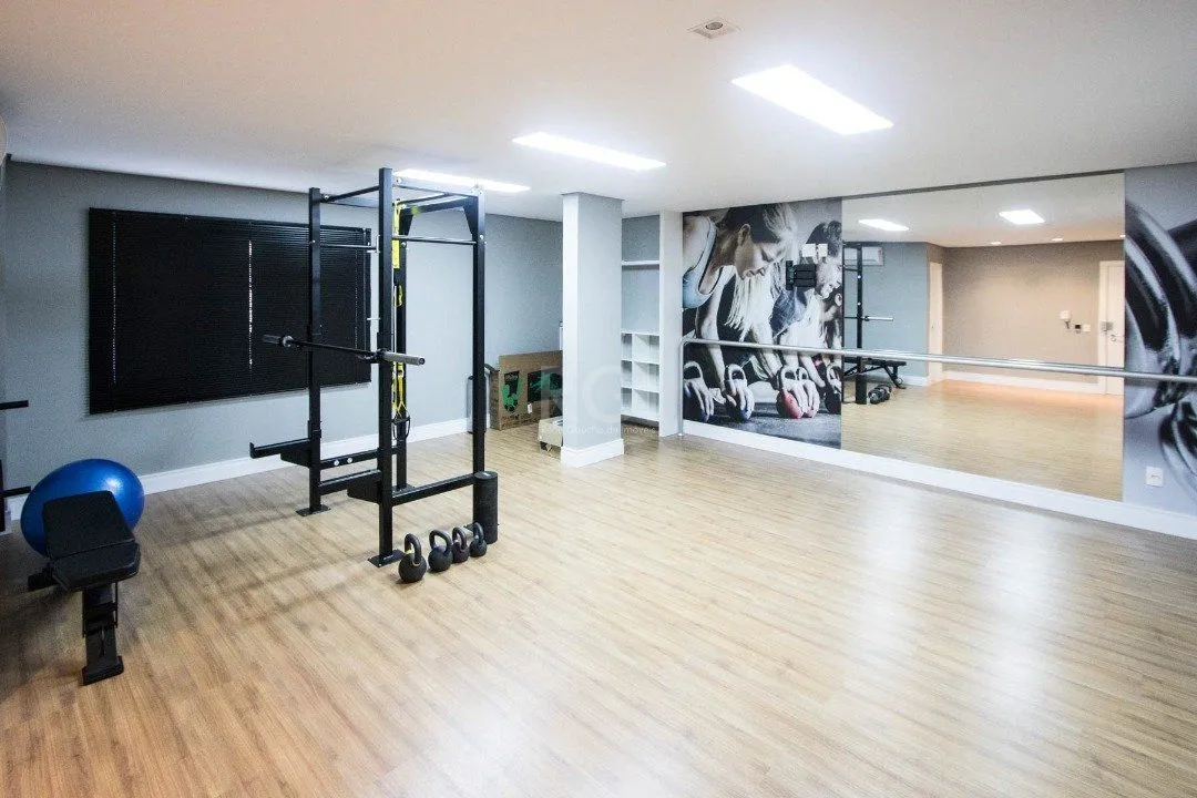 Imagem **Apartamento de 3 Quartos com 2 Suítes e 2 Vagas de Garagem na Tristeza, Porto Alegre, RS**