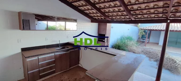 Imagem Casa Top no centro de Hidrolândia