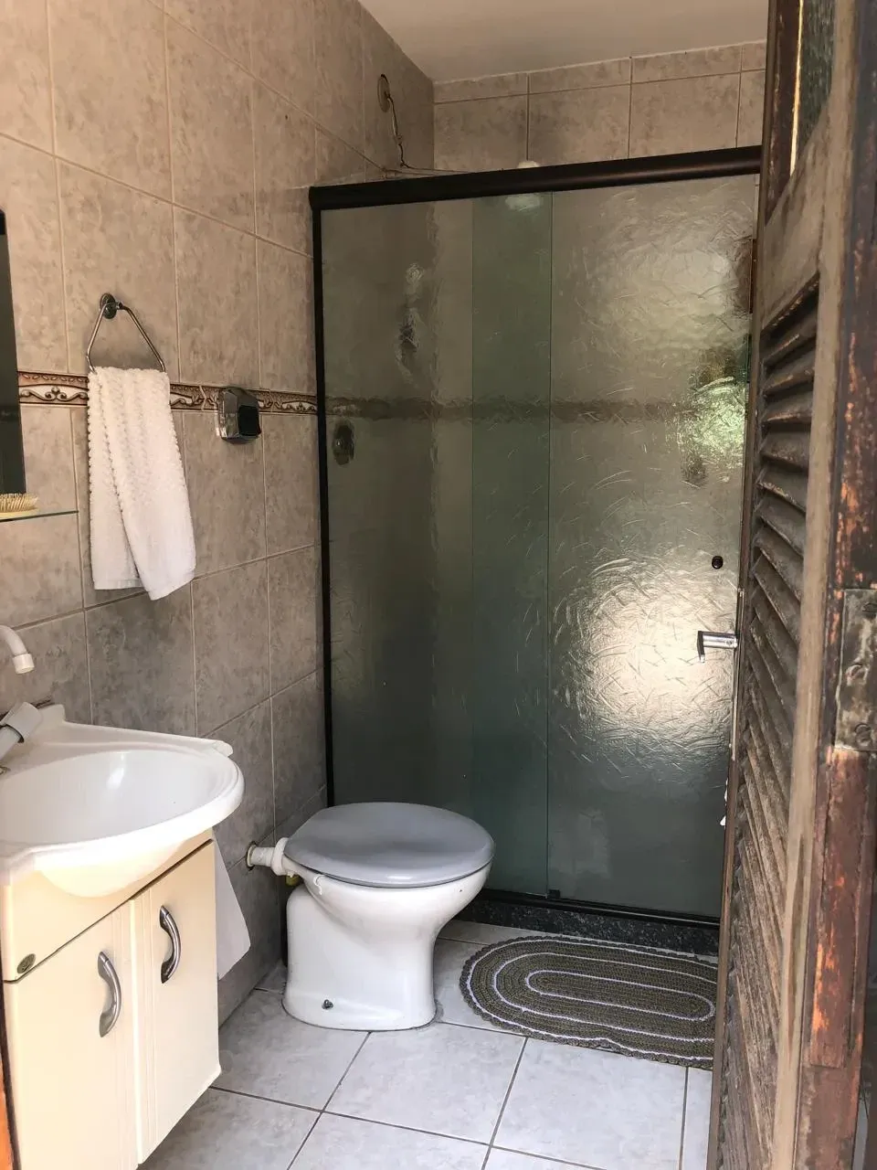 Imagem Casa de Condomínio com 4 Quartos à Venda, 100 m² em Vila Três - São Gonçalo