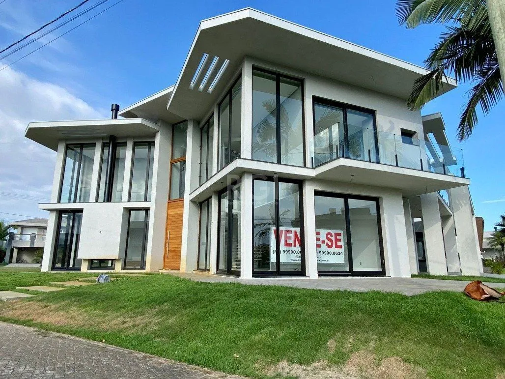 Imagem Mansão no Ocean Side para Comprar com 562,80m²