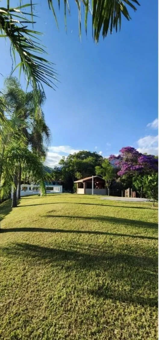Imagem Grande Oportunidade: Chácara com 5 Suítes na Região de Campos do Jordão