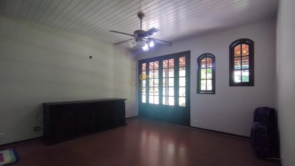 Imagem Casa em Condomínio para Venda em Teresópolis / RJ no bairro Três Córregos