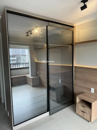 Imagem Studio para locação em Pinheiros, São Paulo-SP: 1 quarto, 25m². Seu novo espaço profissional te espera!