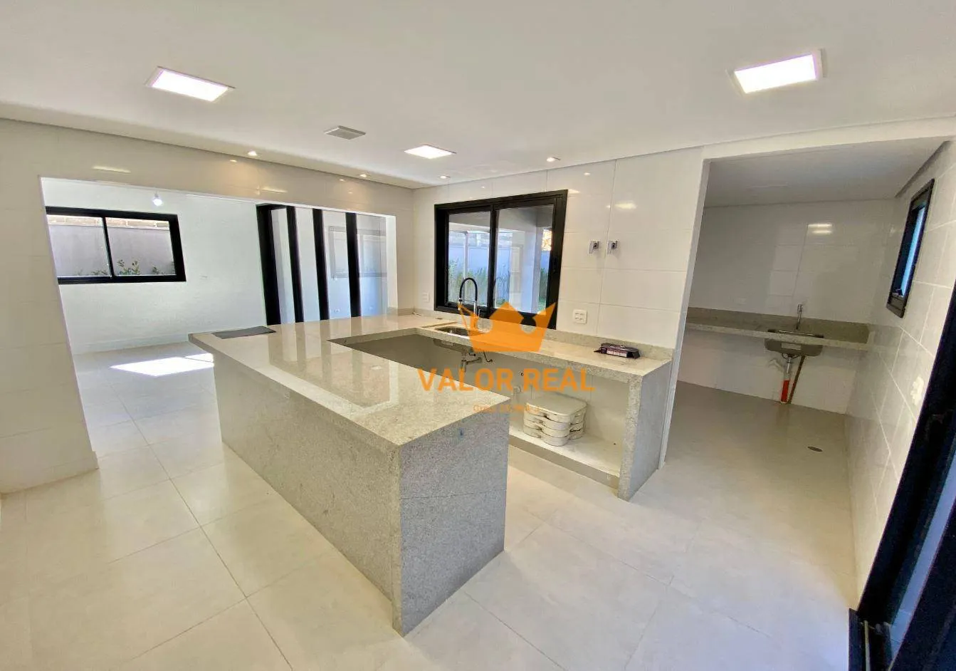 Imagem Brisas Jundiaí, casa com 3 suítes, 300m², alto padrão, no Bairro Malota, em Jundiaí-SP