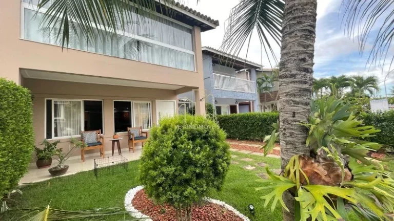 Imagem Excelente casa em condomínio fechado com três suítes e espaço gourmet a venda na Praia do Flamengo