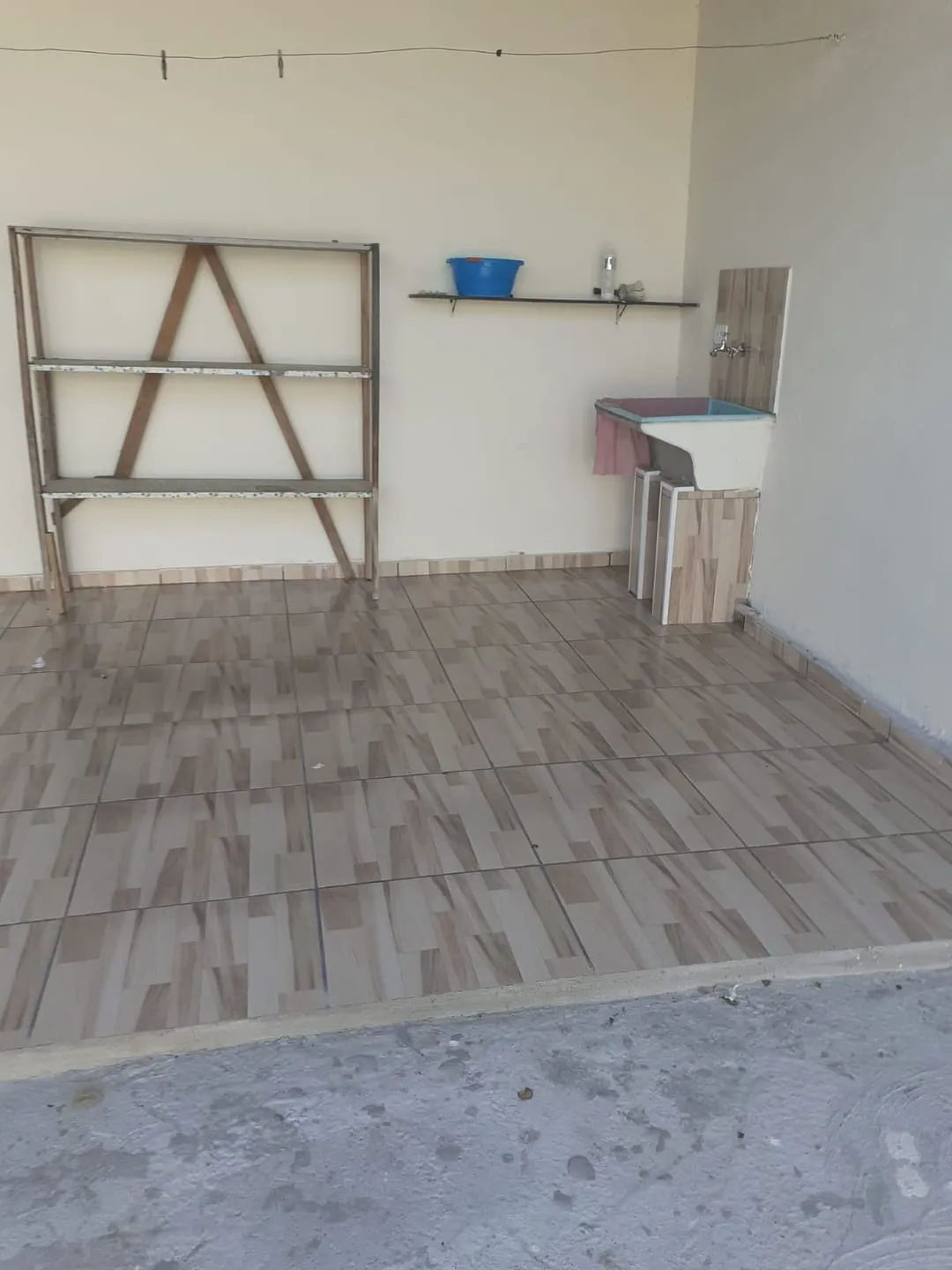 Imagem Casa à venda 2 Quartos, 2 Vagas, 250M², Jardim Eloyna, Pindamonhangaba - SP