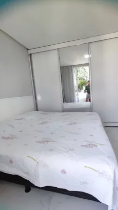 Imagem Casa para venda no Horto Florestal com piscina privativa - Sim