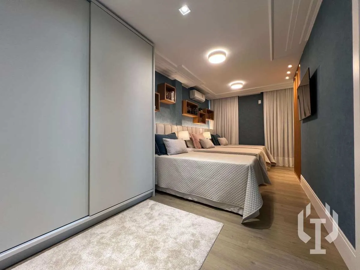 Imagem Apartamento à venda, no Residencial St. Andrews, em Itapema, Meia Praia, com 4 quartos, 305m2