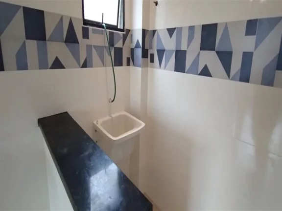 Imagem Sobrado com 3 dormitórios à venda, 92 m² por R$ 480.000 - Maracanã - Praia Grande/SP