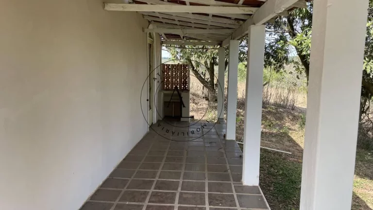 Imagem Chácara de 2.183 m2 com 2 Quartos, Sala, Cozinha e Banheiro – Oportunidade Imperdível!