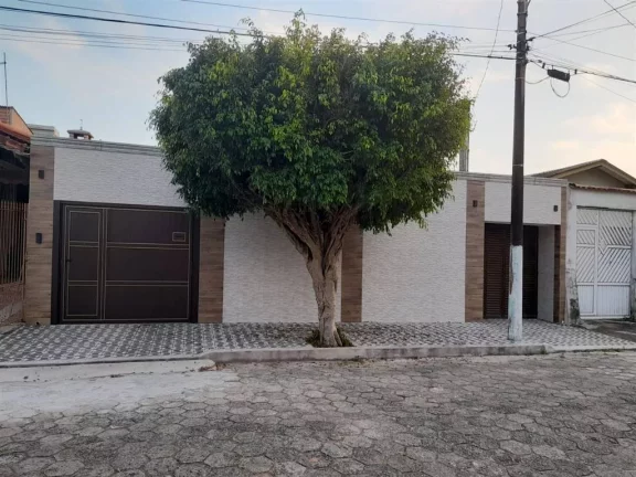Imagem Casa com 4 dorms, Caiçara, Praia Grande - R$ 900 mil, Cod: 2636