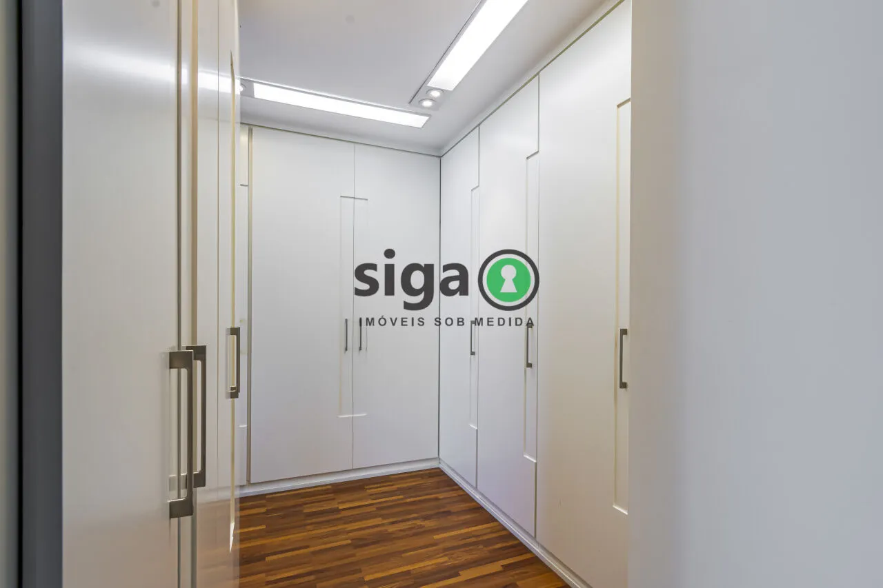 Imagem Apartamento a venda em MOEMA com 4 quartos