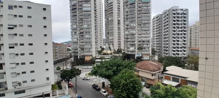 Imagem Apartamento - Ótima Localização Ponta da Praia- Av. os Bancários - 03 Quartos com 01 suíte