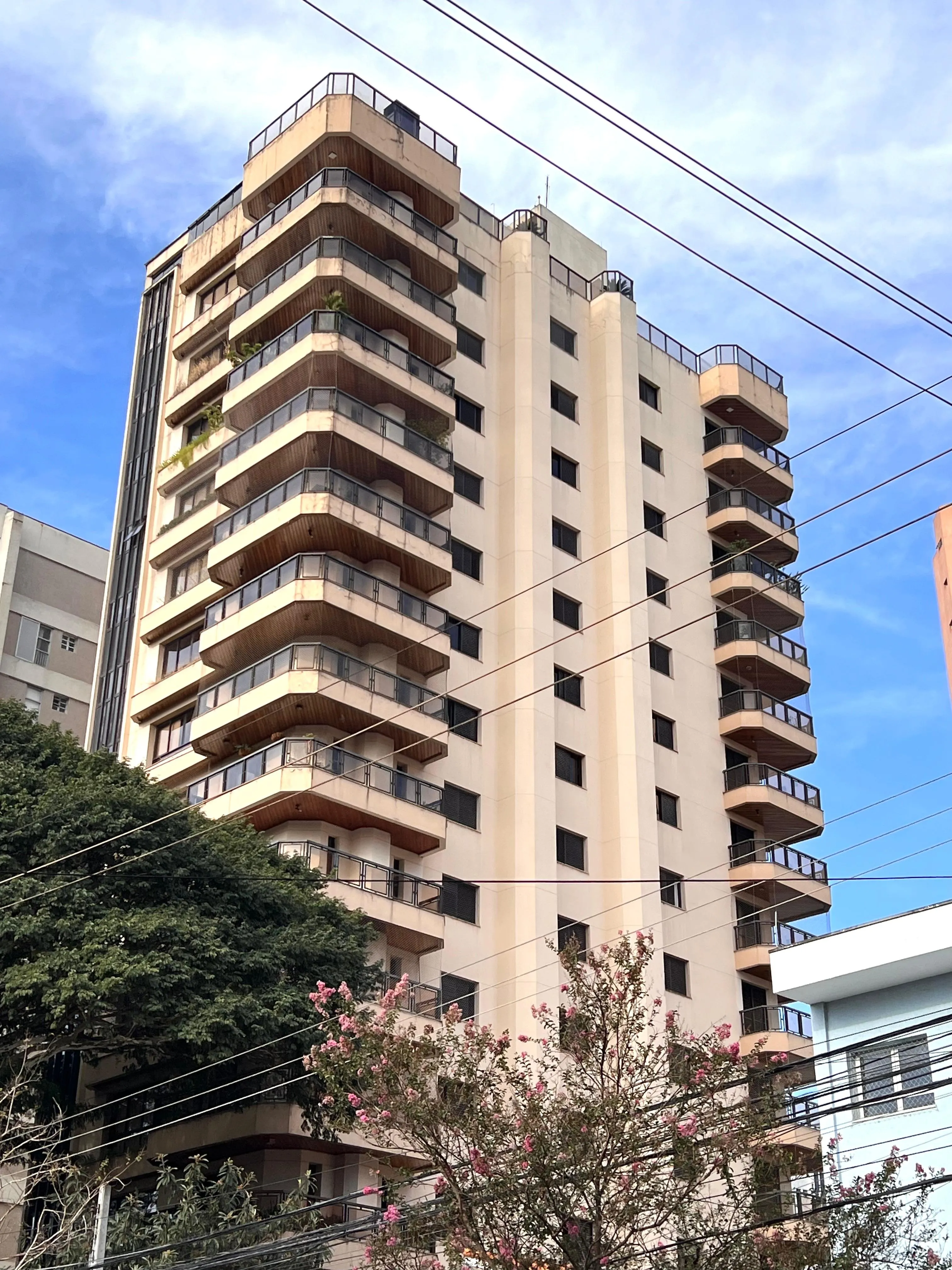 Foto do imóvel Apartamento de 234m² de Área Útil, Localizado no Condomínio Edifício Mansao Real - Brooklin, São Paulo - SP! em BROOKLIN PAULISTA, SÃO PAULO - SP