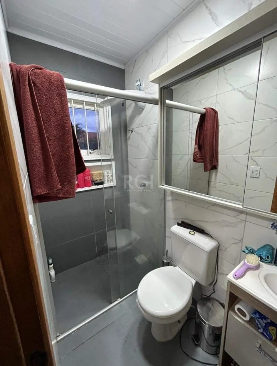 Imagem Casa no bairro Hípica - 4 dormitórios