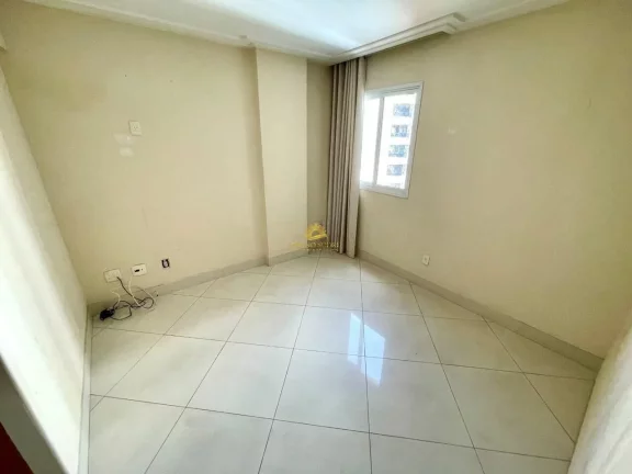 Imagem Procurando um lar espaçoso e sofisticado para chamar de seu? Este apartamento no coração do Centr...