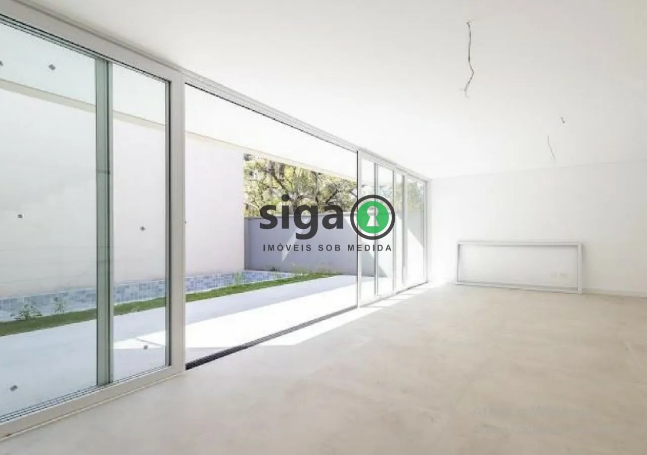 Imagem Casa em Condomínio a venda no Alto da Boa Vista com 4 quartos